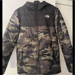 Northface Reversible Camo Jacket Boys XL